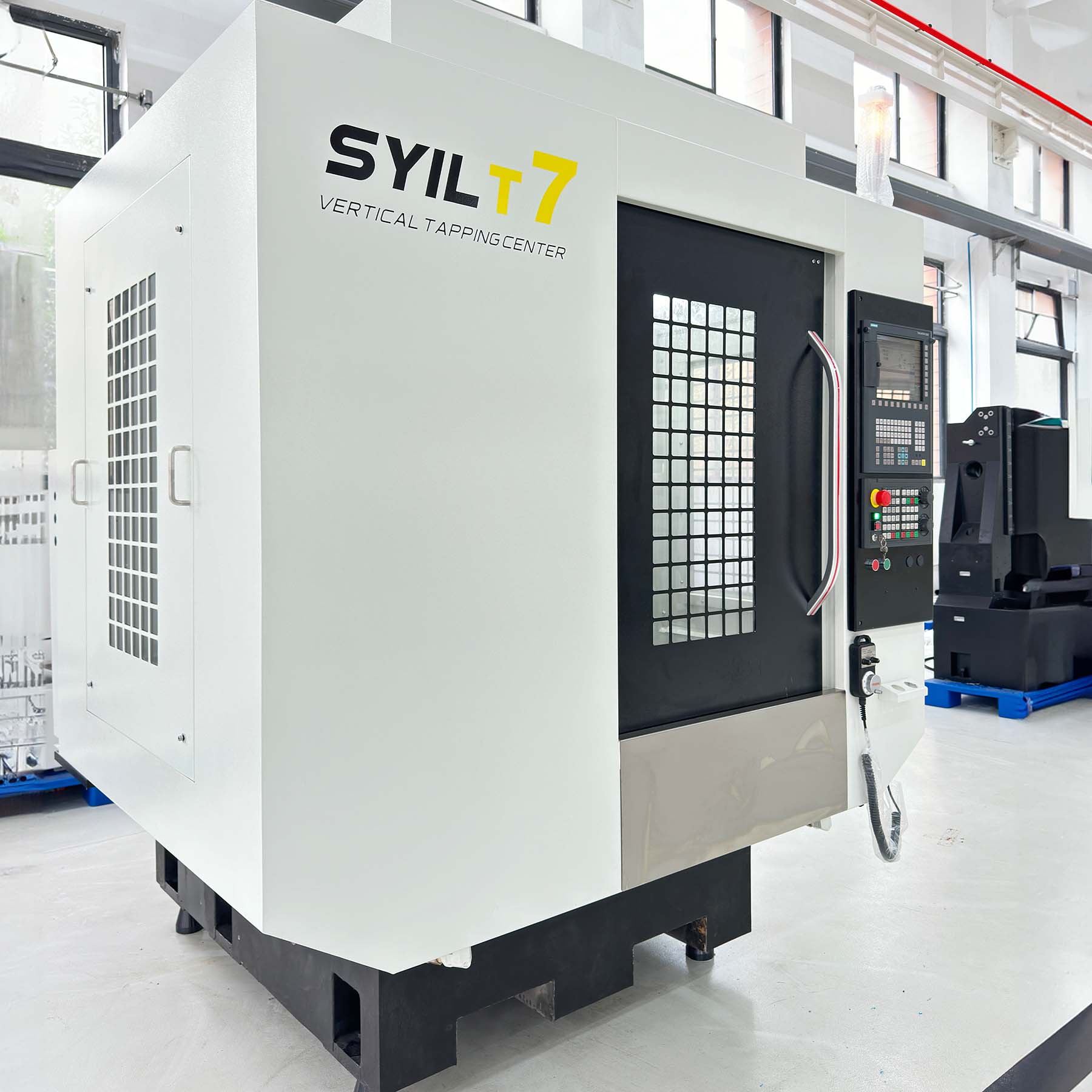 SYIL T7 Drill Tap Mill